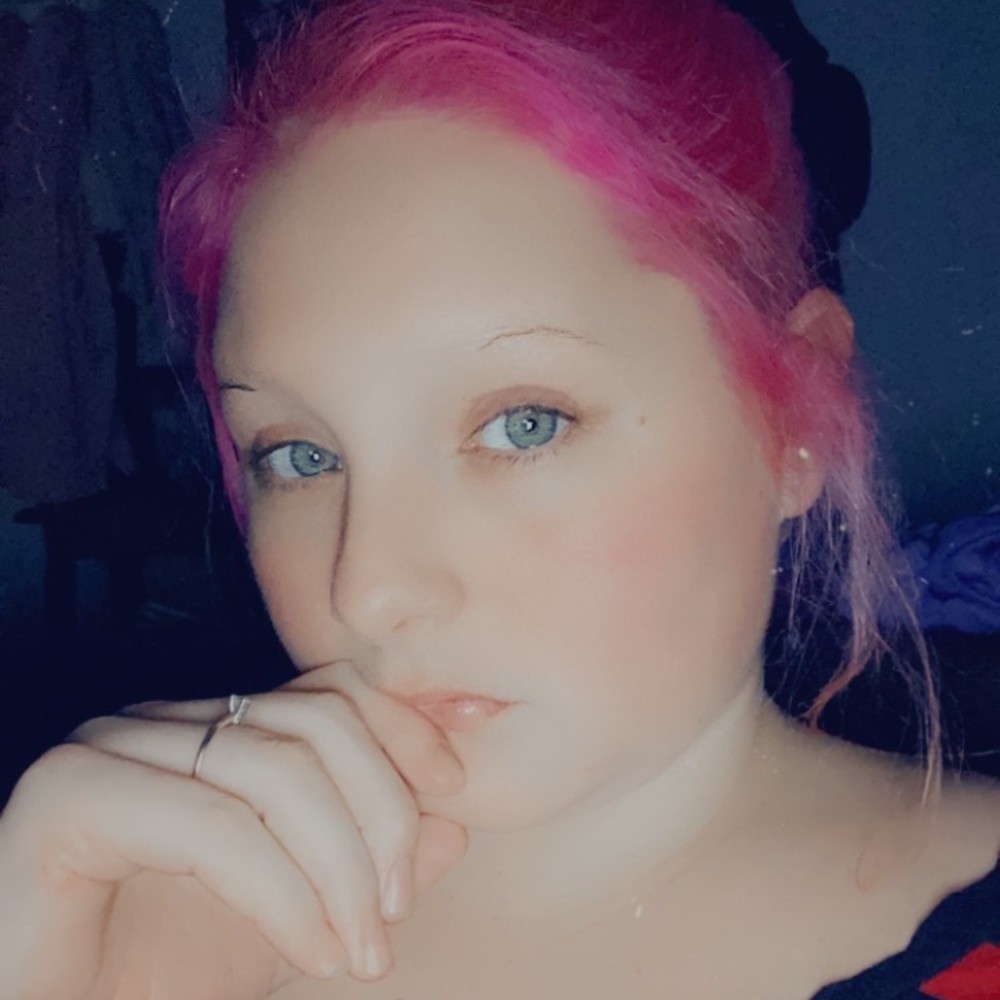 Meet your Posher, Alyssa